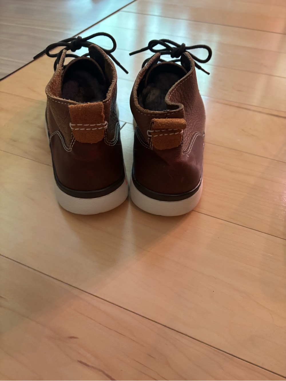 Johnston & Murphy Men's Brown Leather Chukka Boots - 9.5 - Picture 3 of 7